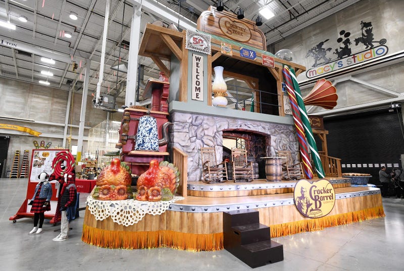 Home Sweet Home by Cracker Barrel Old Country Store Float