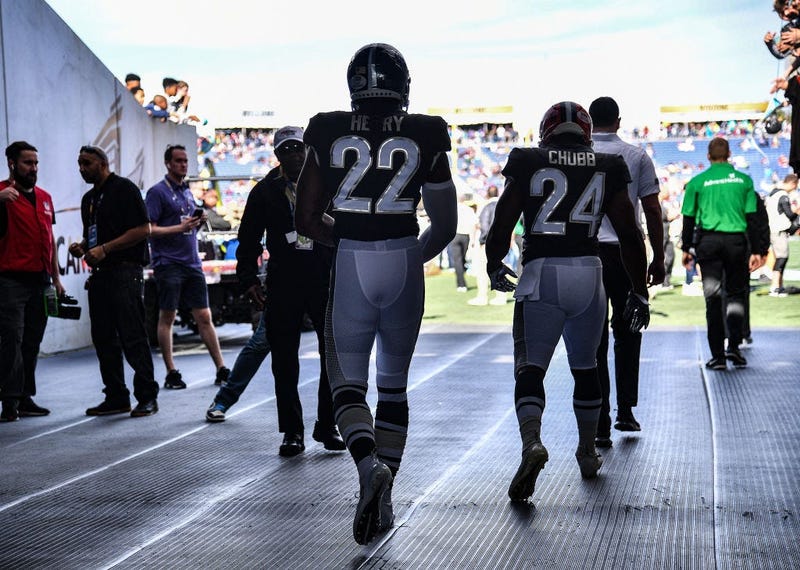 ORLANDO, FLORIDA - JANUARY 26: Derrick Henry #22 of the Tennessee Titans and Nick Chubb #24 of the Cleveland Browns take the field prior to the 2020 NFL Pro Bowl at Camping World Stadium on January 26, 2020 in Orlando, Florida. (Photo by Mark Brown/Getty 