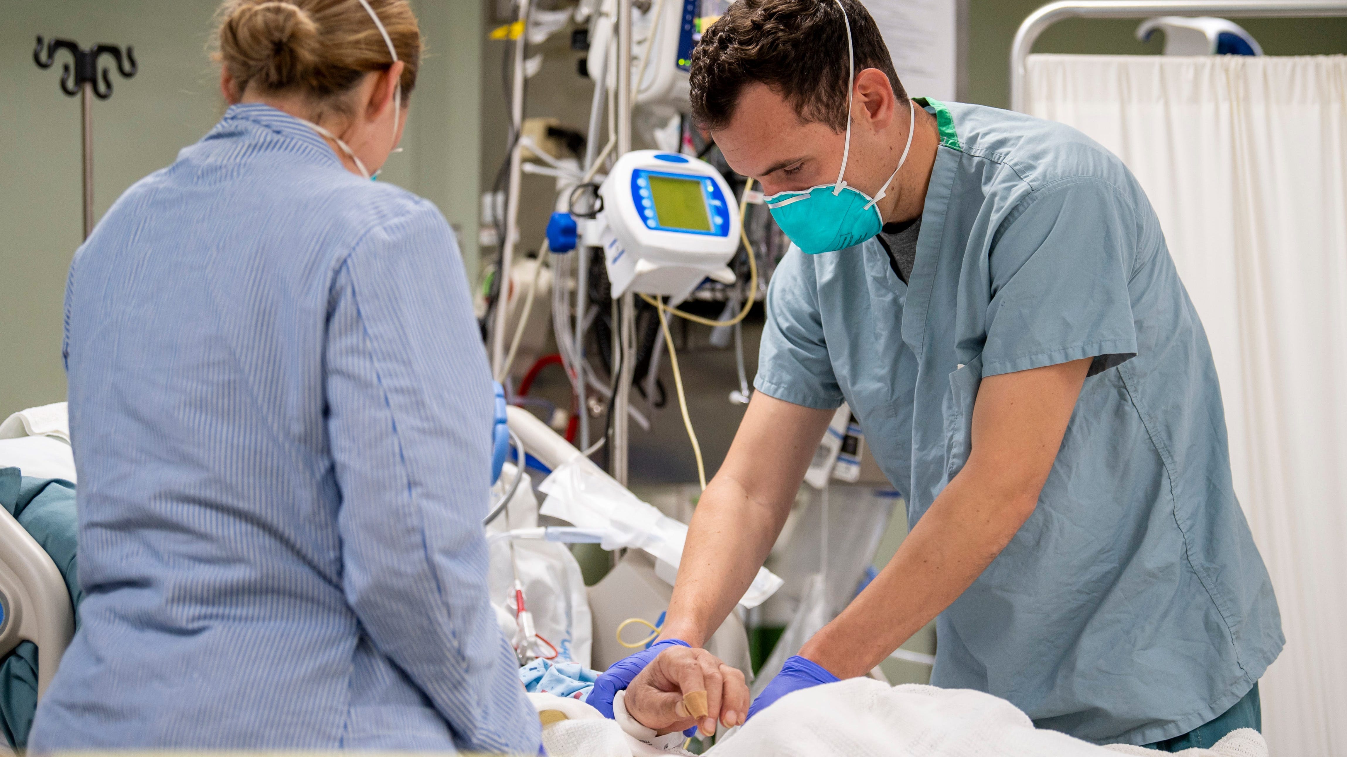 Expert: 250,000 Americans Could Die Of COVID-19 By Election Day