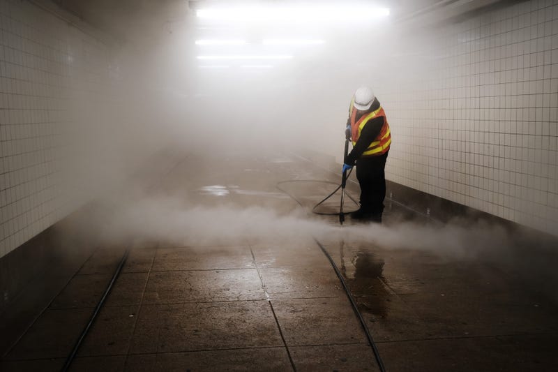 Coronavirus NYC subway
