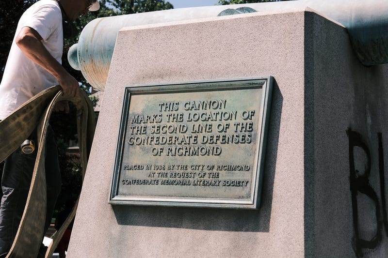 Statue