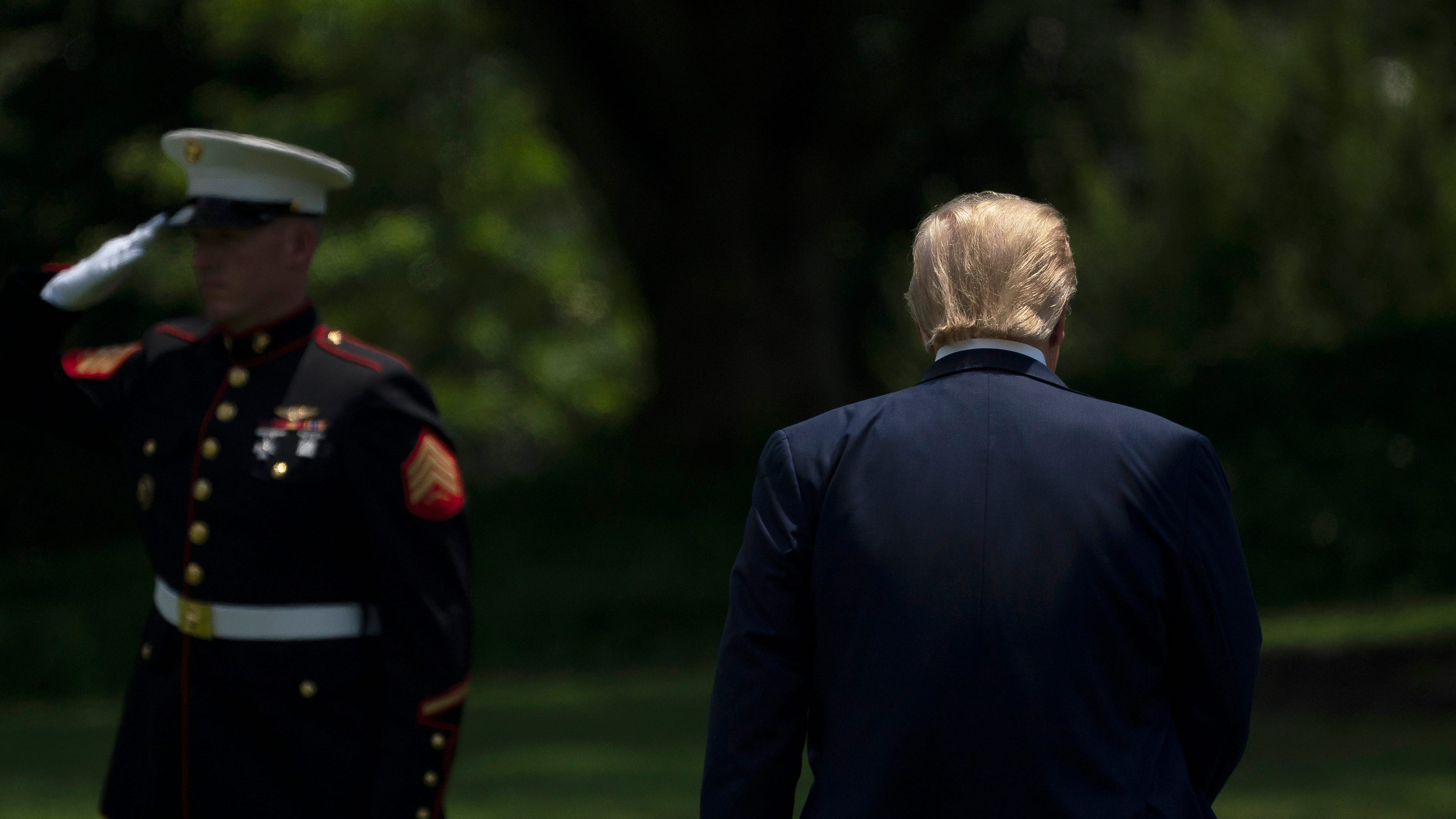 Trump 'doesn't care' what the military says about Confederates