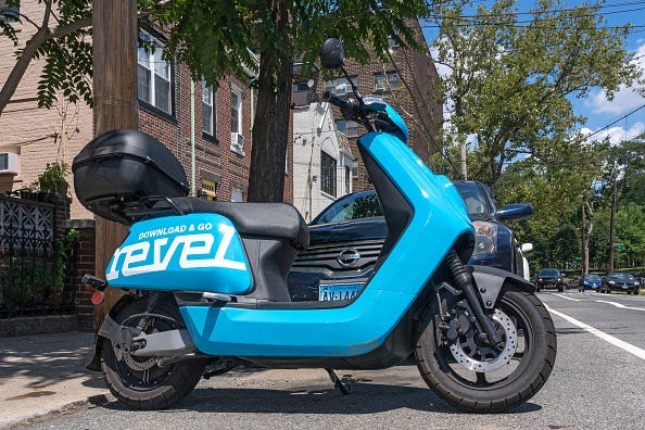 revel moped