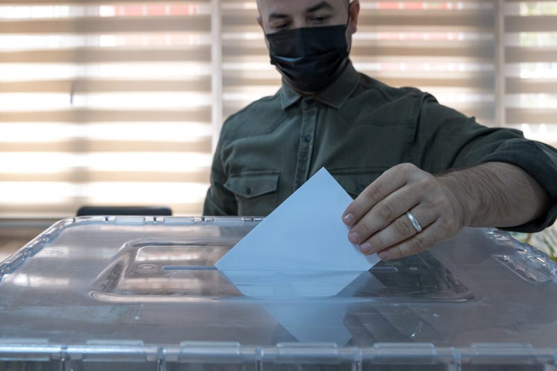 voting_GettyImages-1278802228.jpg