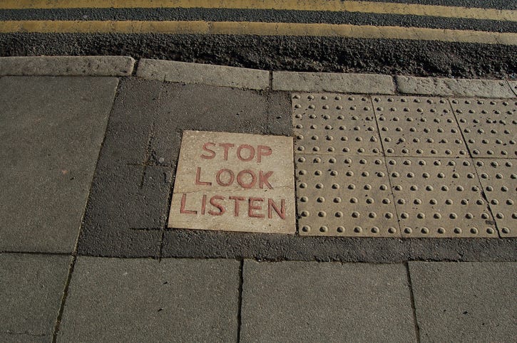 listen
