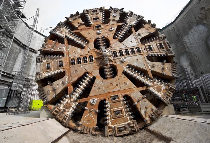 Tunnel boring machine cutter head