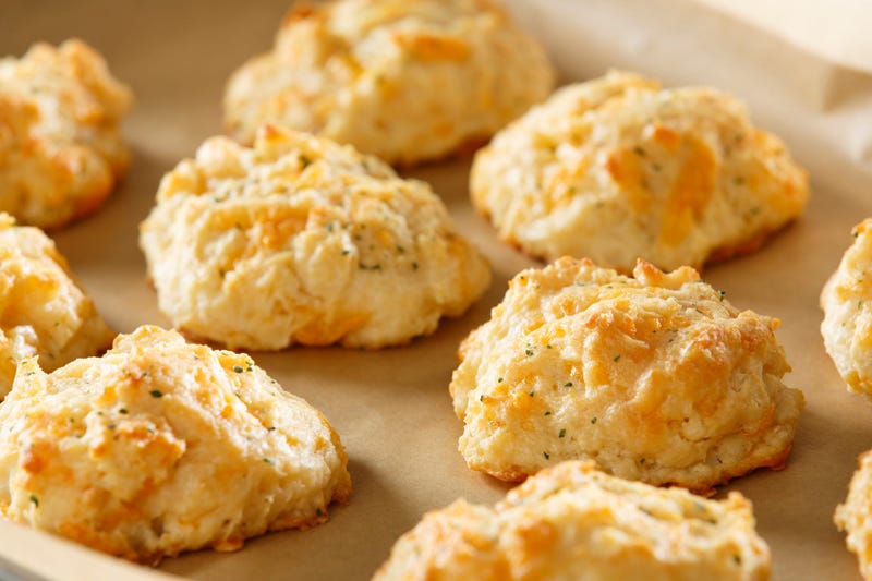 Cheddar Bay Biscuits