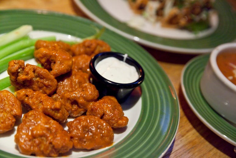 Boneless Wings, Buffalo Wings, Chicken Wings, Boneless
