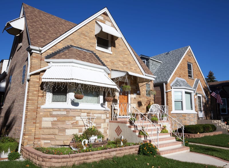 Chicago Bungalow in Montcare, Chicago