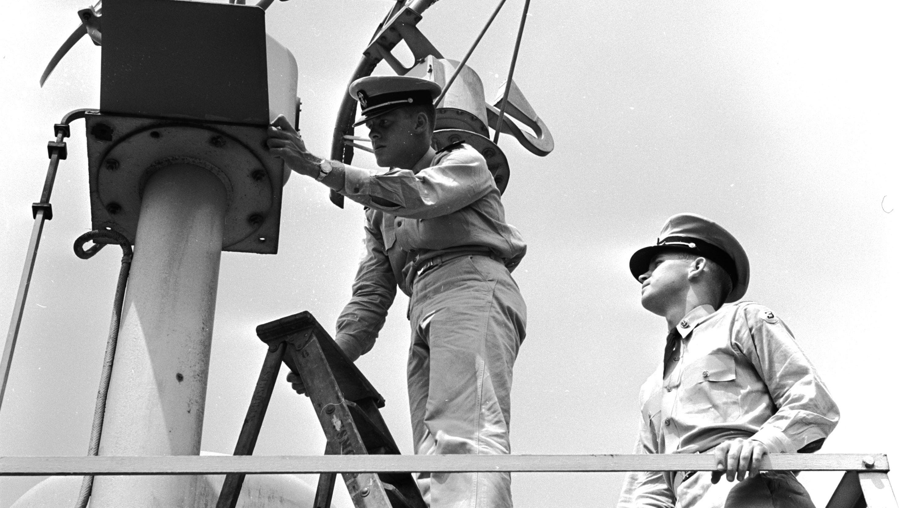 WWII Merchant Mariners will receive the Congressional Gold Medal