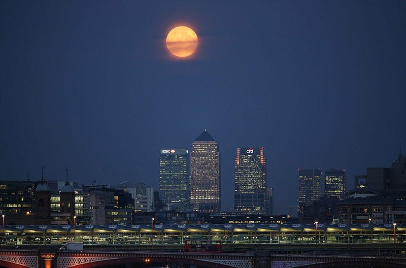 Harvest moon above London