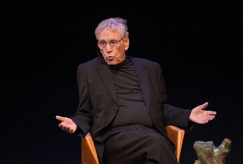 Amos Oz