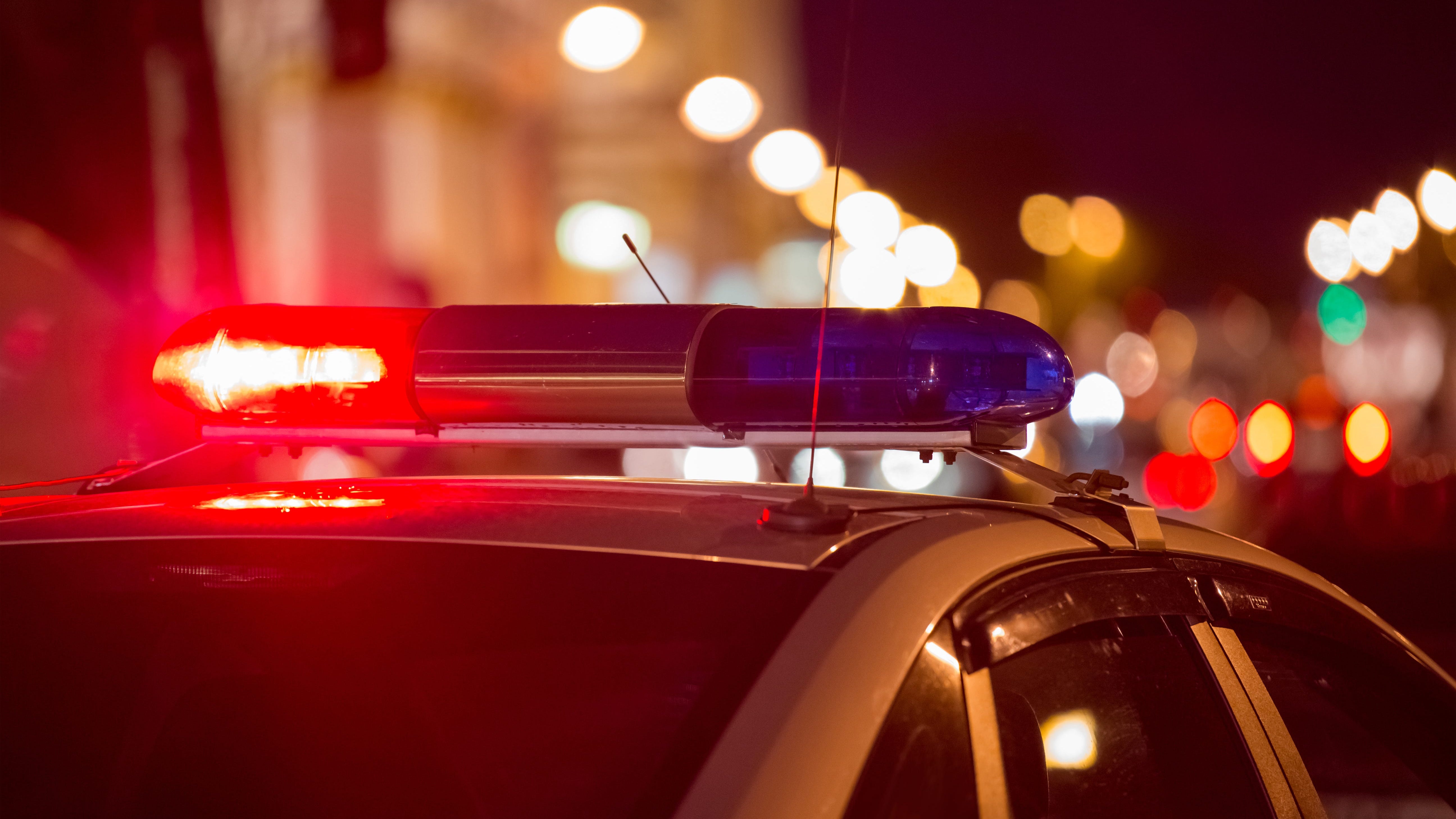 Detroit Police Dive for Cover as Passerby Opens Fire on Them