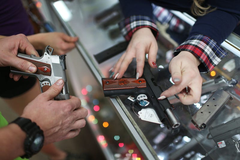 Gun sales in Illinois Surge Amid Coronavirus Pandemic