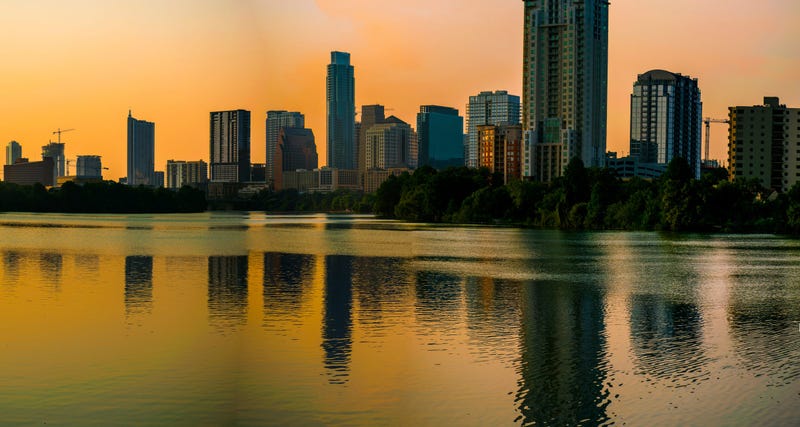 Lady Bird Lake Austin skyline