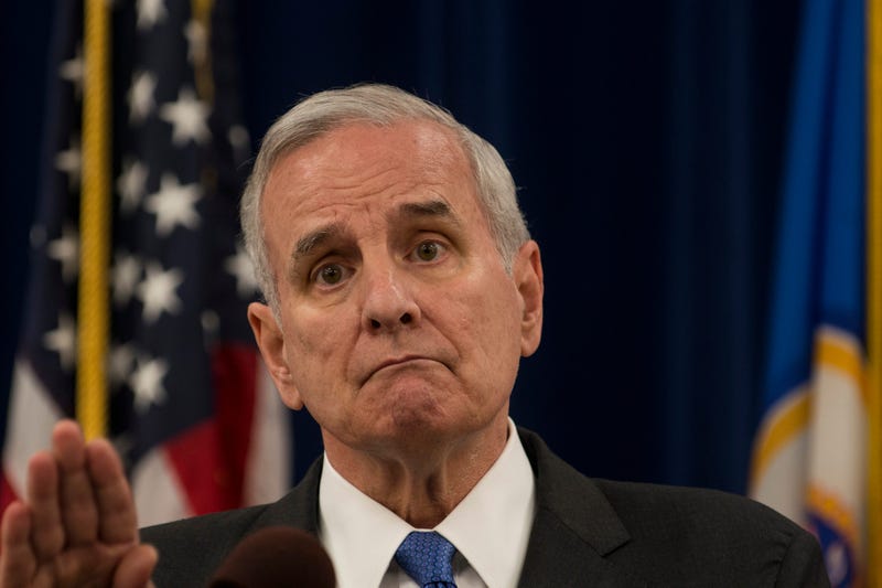 Former Governor Mark Dayton suffers fall