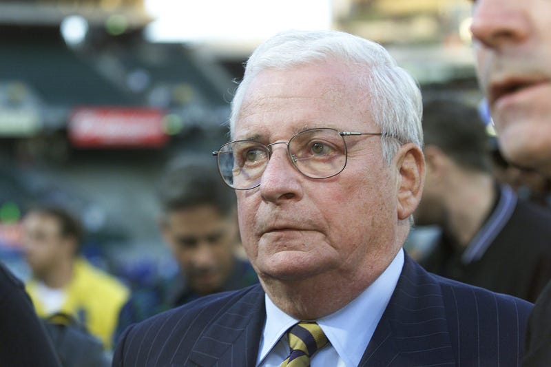 14 Jan 2001: Owner Art Modell of the Baltimore Ravens walks across the field after beating the Oakland Raiders 16-3 in the AFC Championship at Network Associates Coliseum in Oakland, California. DIGITAL IMAGE Mandatory Credit: Brian Bahr/ALLSPORT