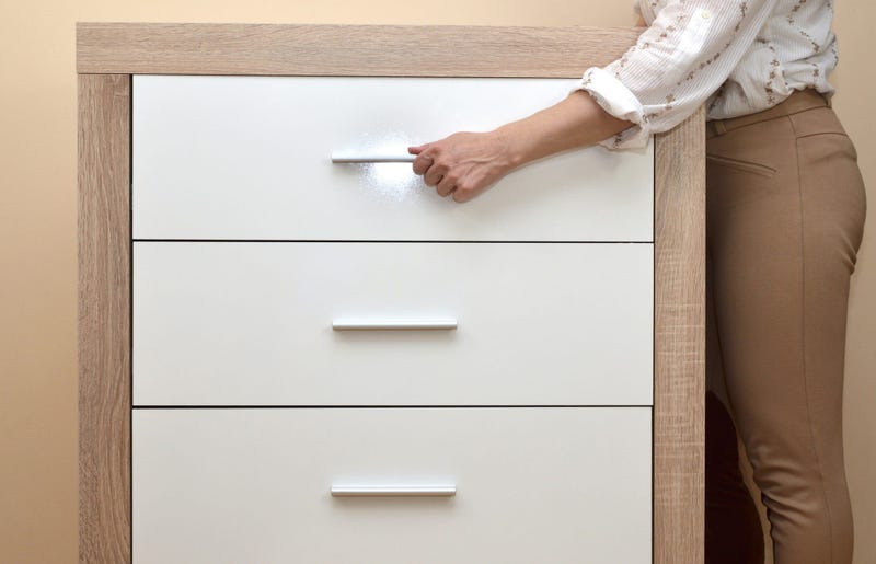 Dresser Door Handle