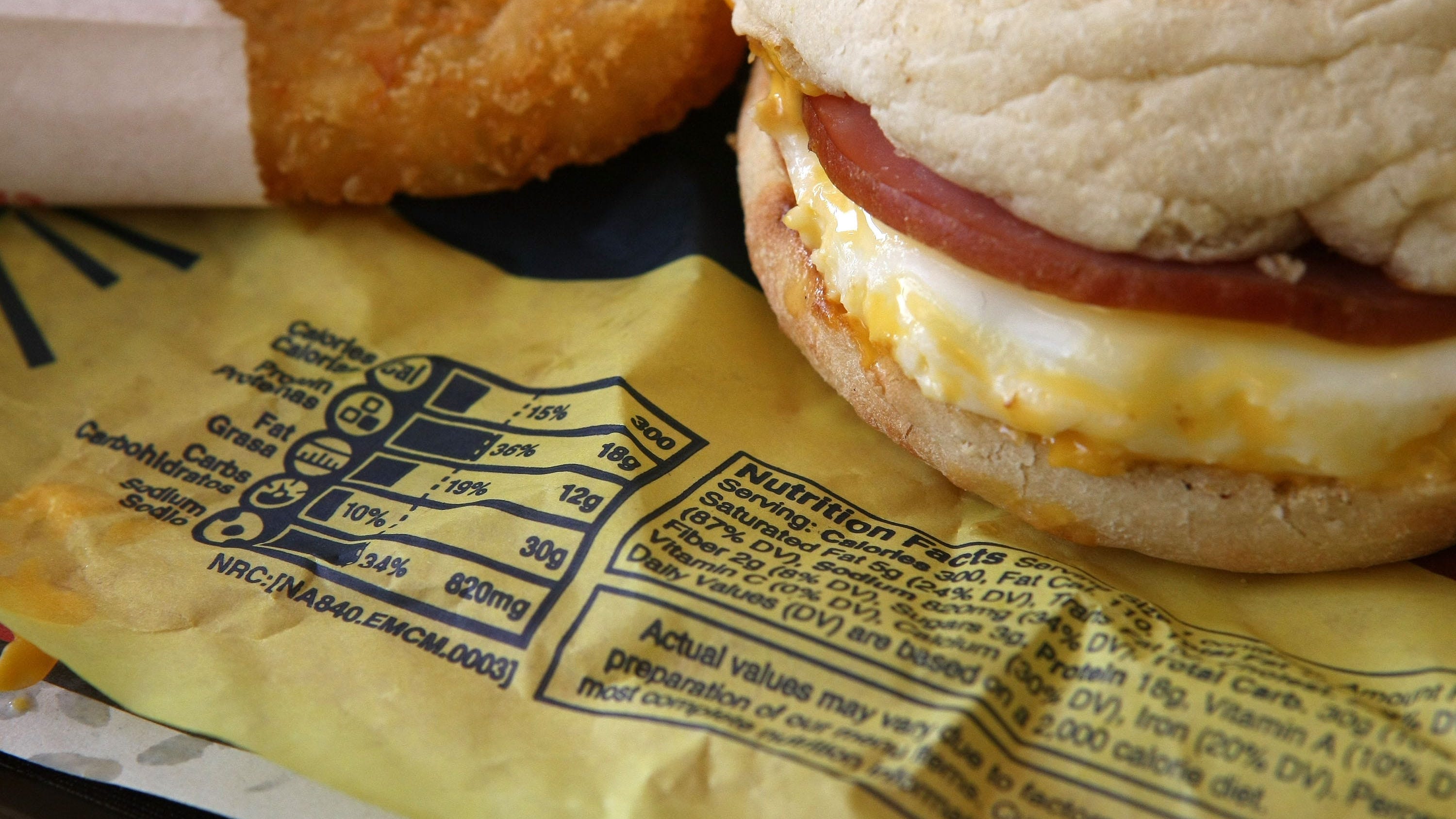 Study Finds Fast-Food Chains Are Still Using Wrappers With Toxic PFAS Chemicals