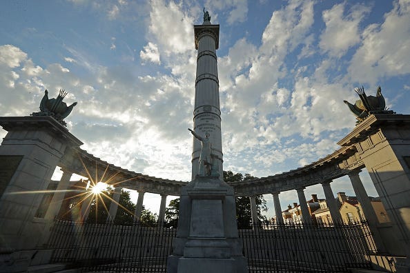 Jefferson Davis Statue