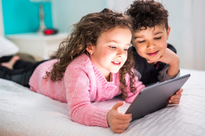 Children on Ipad