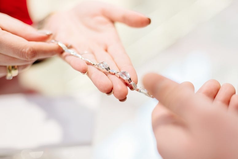 Jewelry, Bracelet, Jewelry Store