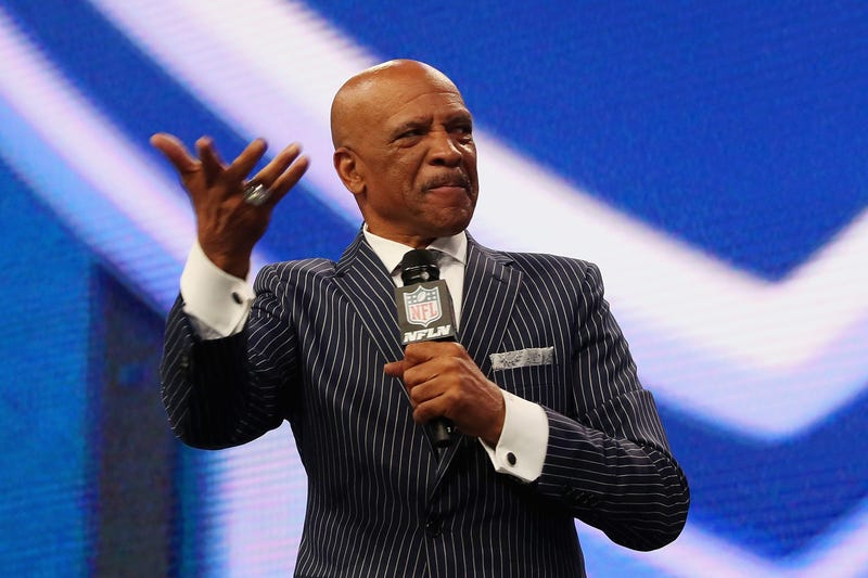 Former NFL wide receiver Drew Pearson speaks during the first round of the 2018 NFL Draft at AT&T Stadium on April 26, 2018 in Arlington, Texas.