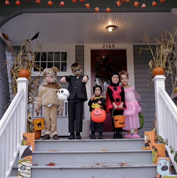 costumes