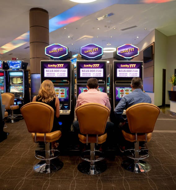 Gambling Council expects more calling hotline