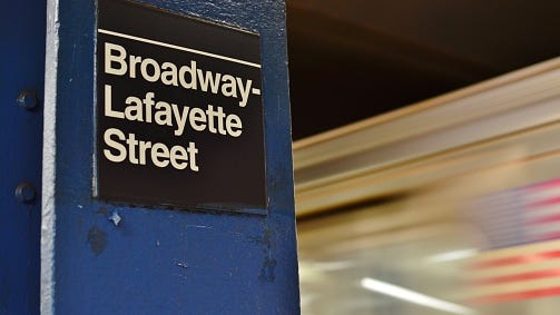 Man urinating in Manhattan subway fatally struck by train after falling onto tracks