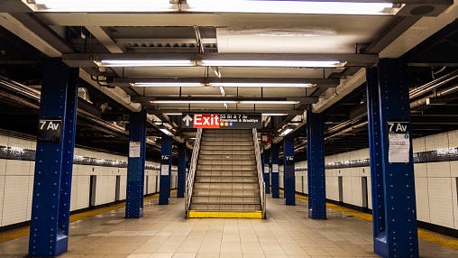 Woman pushed onto tracks at Manhattan subway station after robbery: NYPD