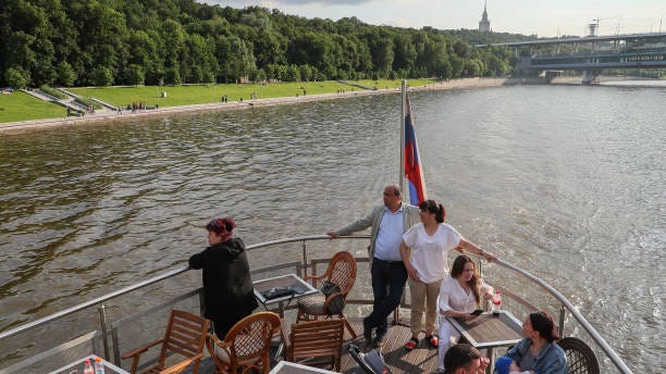 Travel industry adjusts plans for Russian trips: "We won't support their economy"