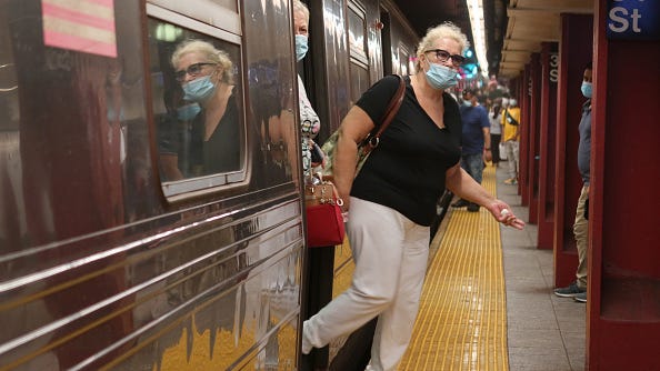 Man critical after jumping in front of Manhattan subway train: NYPD