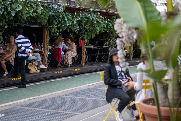 Outdoor dining