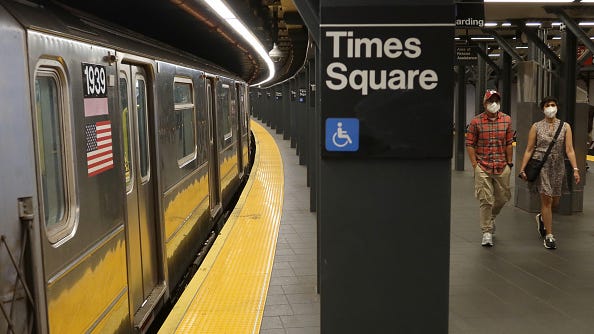 4 men with brass knuckles attack victim at Times Square subway station: NYPD