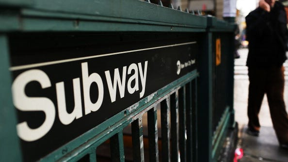 Man with nightstick arrested after threatening mother, child, 6, at UES subway station