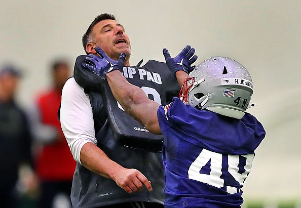 Mike Vrabel and Cam Riley