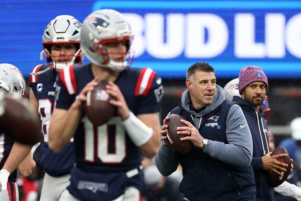 Drake Maye and Mike Vrabel