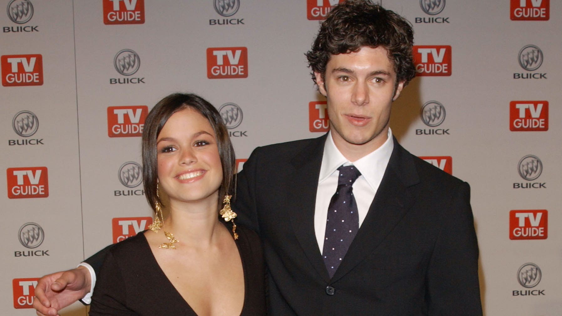 Rachel Bilson has 'total gratitude' for former relationship with 'O.C.' co-star Adam Brody