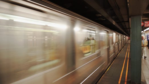 Girls, 6 and 9, randomly attacked on Brooklyn subway: police