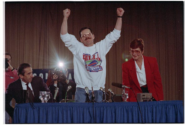 AP Correspondent Terry Anderson and his sister Peggy Say at a press conference after his release by his Lebanese captors in 1991