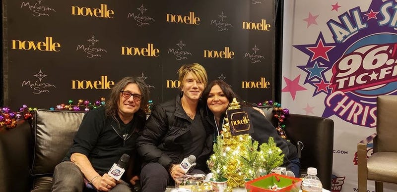 Gina-J-Goo-Goo-Dolls.jpg