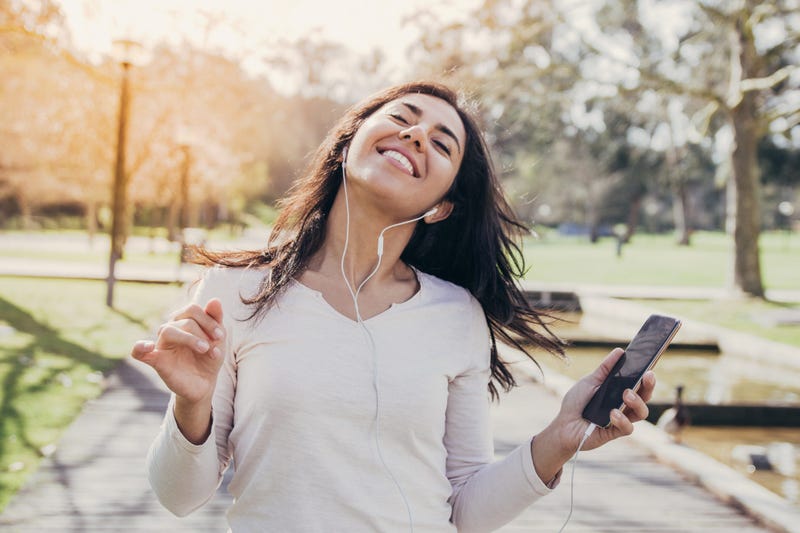 Girl-Phone_Listening.jpg