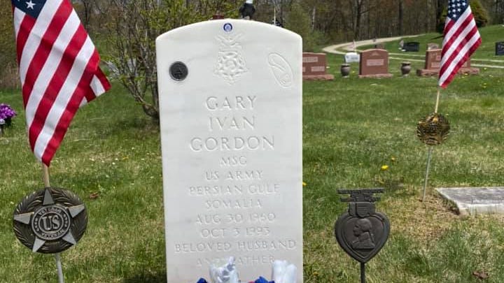 'Black Hawk Down' hero's tombstone vandalized in Maine