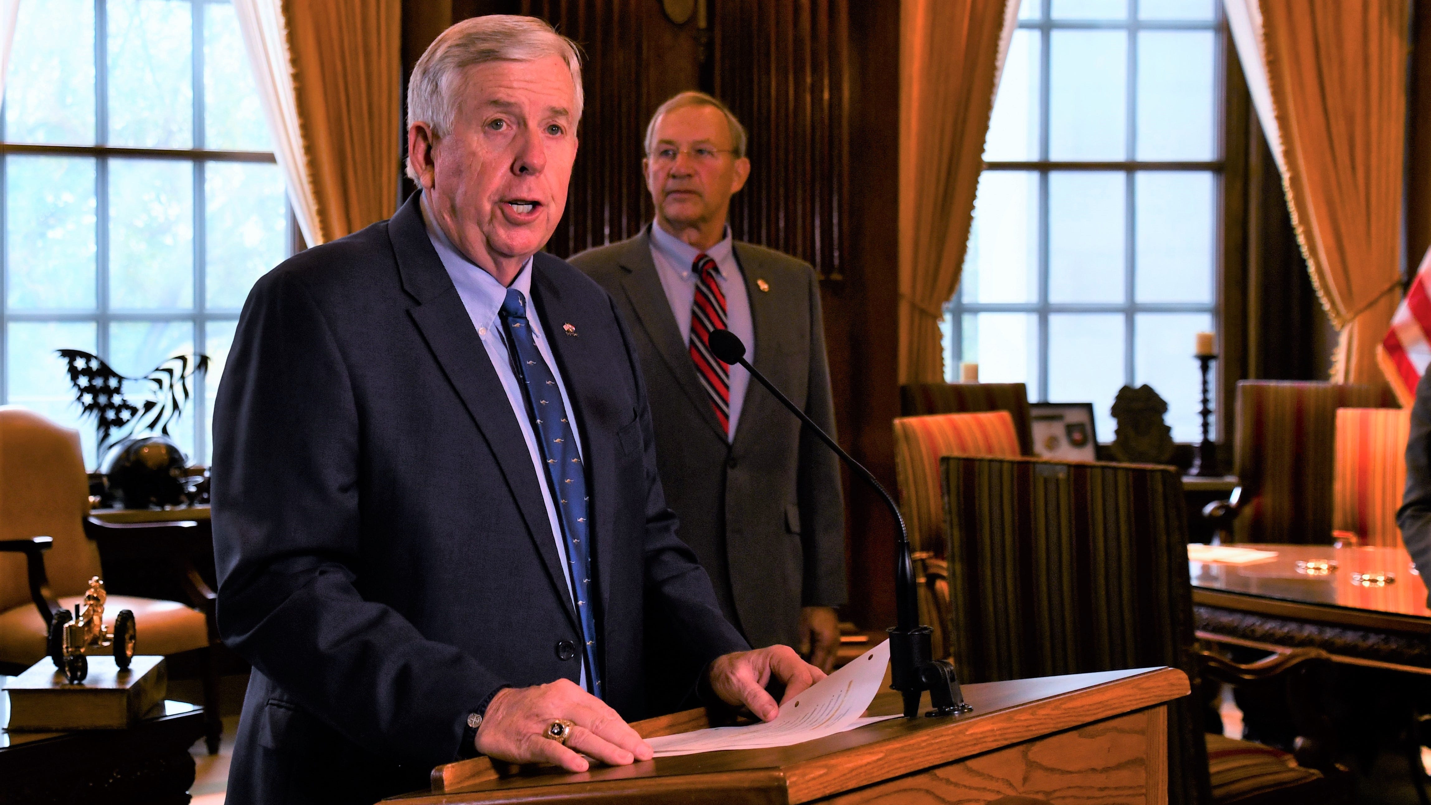 Biden's vaccine mandate 'unwelcome in our state,' says Missouri Governor