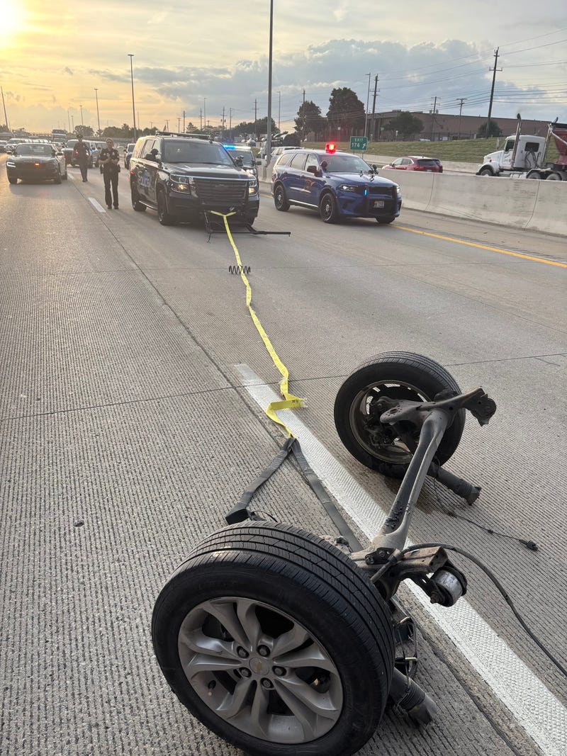 grappler pulled off axel of fleeing car