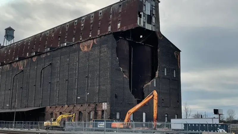 Fight to save Great Northern grain elevator ends