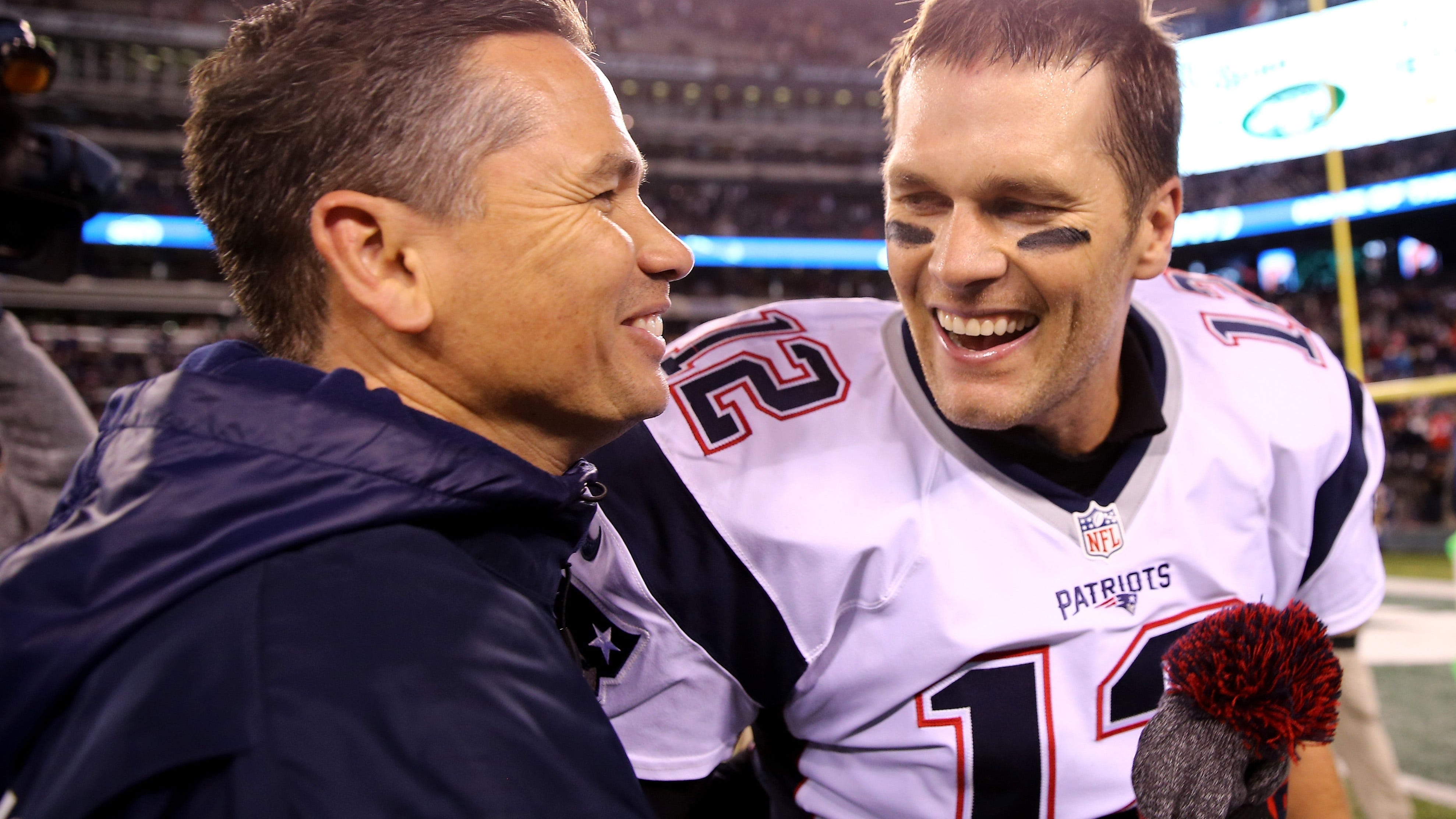 Alex Guerrero Discusses Tom Brady, Relationship With Bill Belichick