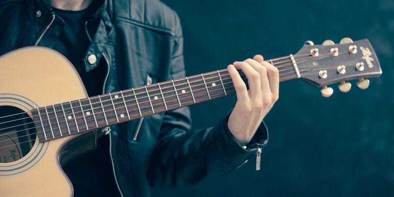 Guitar, singing, duet