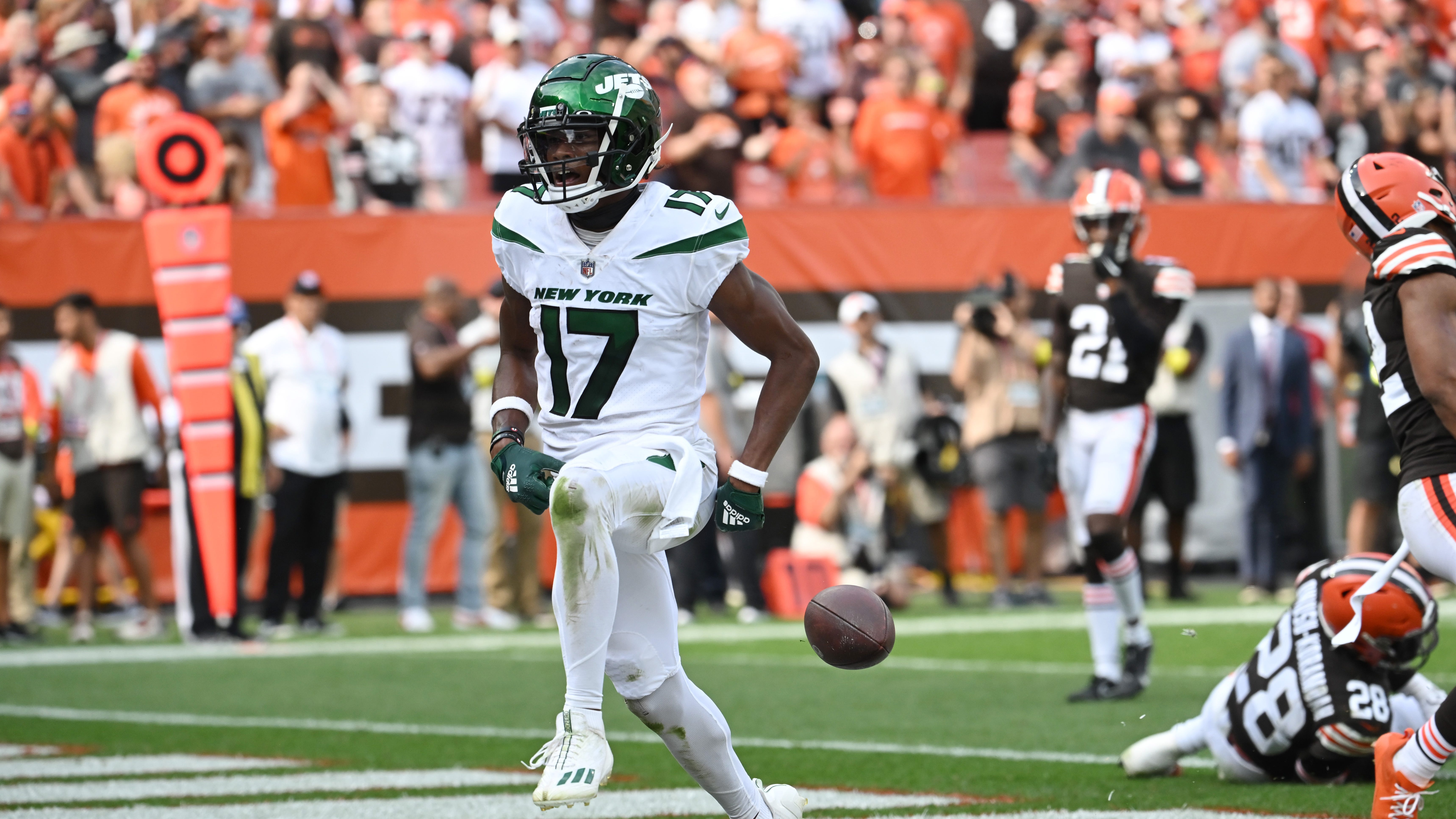 Joe Namath, Kevin Durant and more react to Jets comeback, Browns collapse